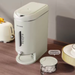 Household press-type metering rice bucket - Image 2