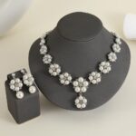 Korean-style high-end bridal necklace - Image 2